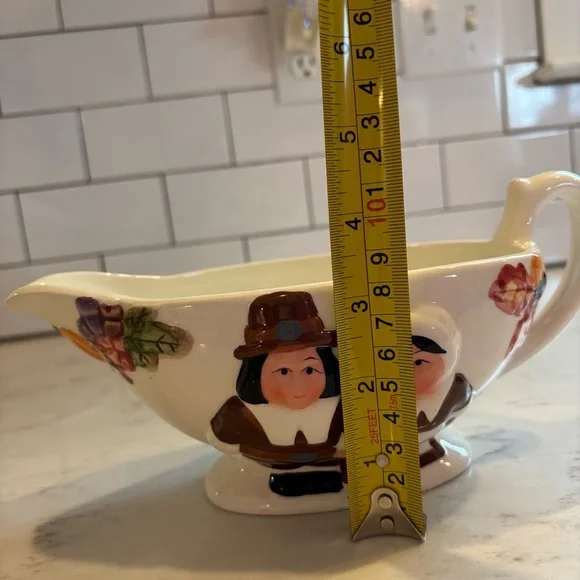 Publix The Pilgrim Pair Thanksgiving Serving Bowl Gravy Boat Platter Dish Plate - Picture 14 of 14